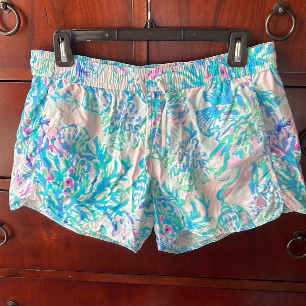 Lilly Pulitzer 4" Luxletic Run Around Short